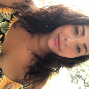 Meet your Posher, Naomi